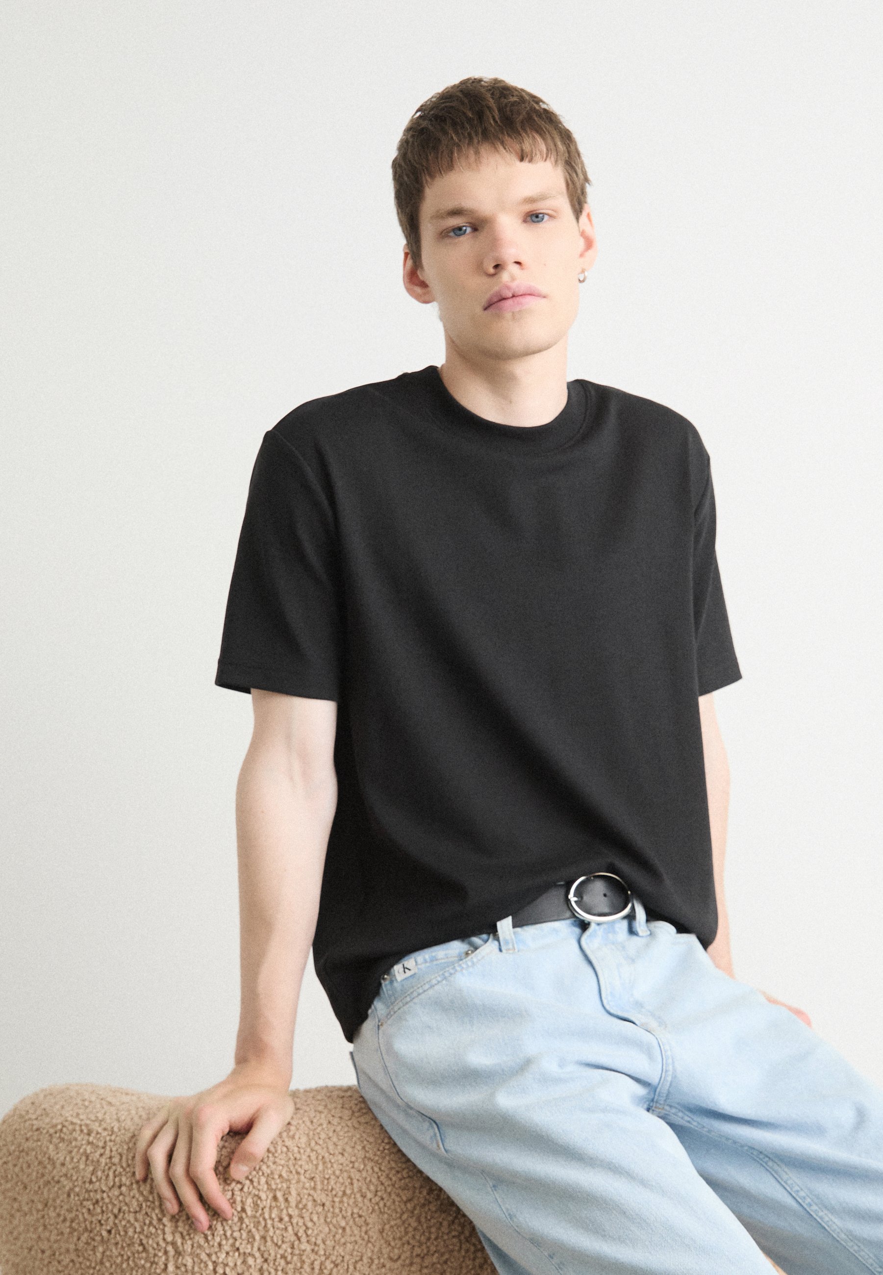 Black T-shirt