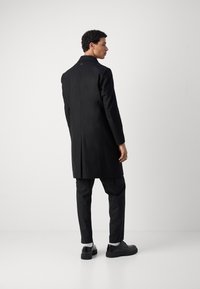 Strellson PARK LANE - Classic coat - black