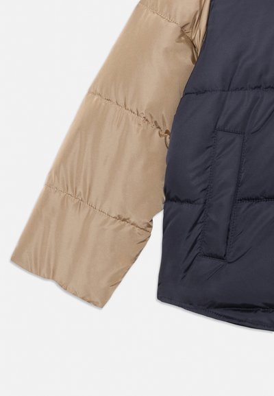 Versace PADDED JACKET VINTAGE LOGO PINNED KIDS PRINT UNISEX - Jachetă de iarnă - navy/ivory/gray/gold-coloured