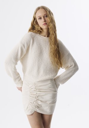 REGULAR FIT DOUBLE PIECE LOOK - Shift dress - ecru