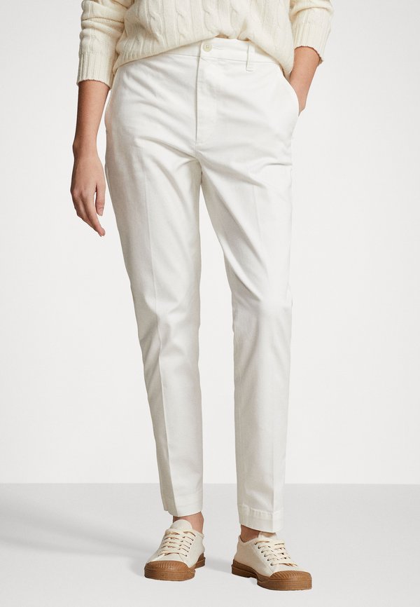 CROPPED SLIM FIT TWILL CHINO PANT - Chinos