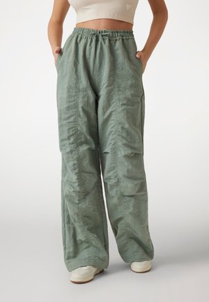 WIDE JOGGING - Pantaloni - grau