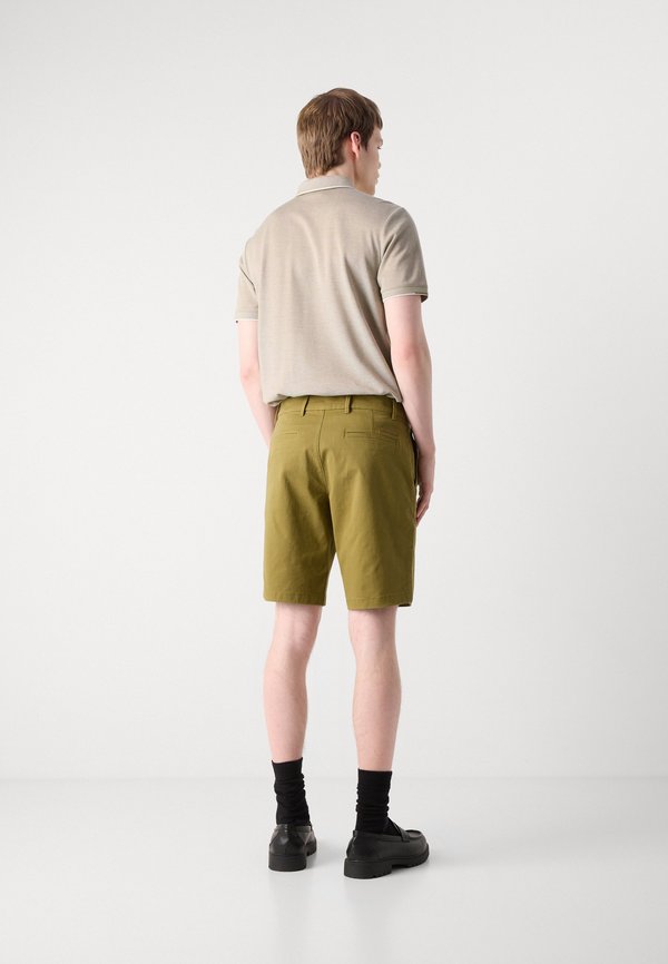 MODERN CHINO - Shorts - lizard2