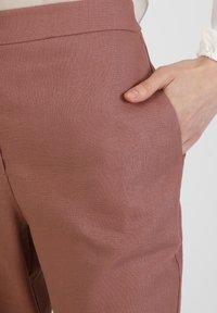 Modanisa Tygbyxor - brown