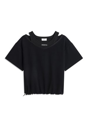 Zwarte top met korte mouwen, een verzamelde zoom, gelaagde V-halsontwerp en contrasterende ribgebreide halslijn. Gemaakt van zachte, rekbare stof.