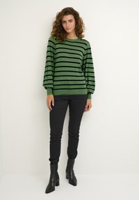 Kaffe KAMALA - Džemper - green/black