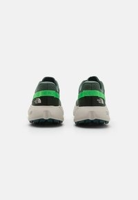 The North Face ALTAMESA 300 - Trail running shoes - duck green/grass