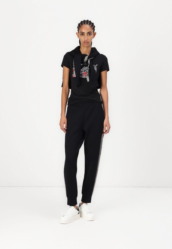 VICTOIRE PANTS - Tracksuit bottoms3
