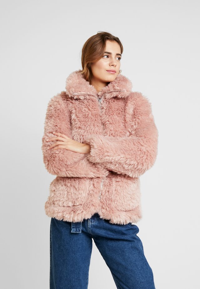 FLUFFY JONAS - Vinterjacka - pink