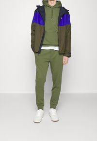 Polo Ralph Lauren Träningsbyxor - olive