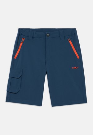 Marineblå shorts med to skrå frontlommer, en sidelomme med klaff og oransje glidelåser. Laget av lett, holdbart stoff.