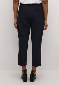 Kaffe KASAKURA - Pantalon classique - midnight marine