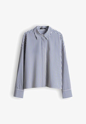Chemise rayée bleu et blanc, avec un col, des manches longues, une coupe courte, un ourlet droit et des poignets larges.