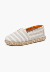 Lys grå og hvidstribet stof slip-on sko med en vævet jutesål og orange foring. Har en afrundet tå og subtile elastiske detaljer.