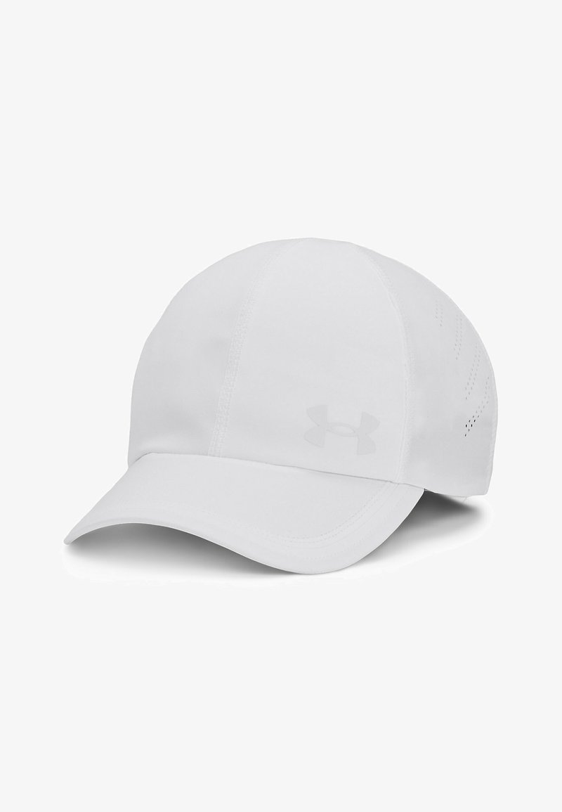 Cappello sportivo bianco con visiera curva, realizzato in tessuto leggero, presenta lati ventilati e un logo discreto sul pannello anteriore.