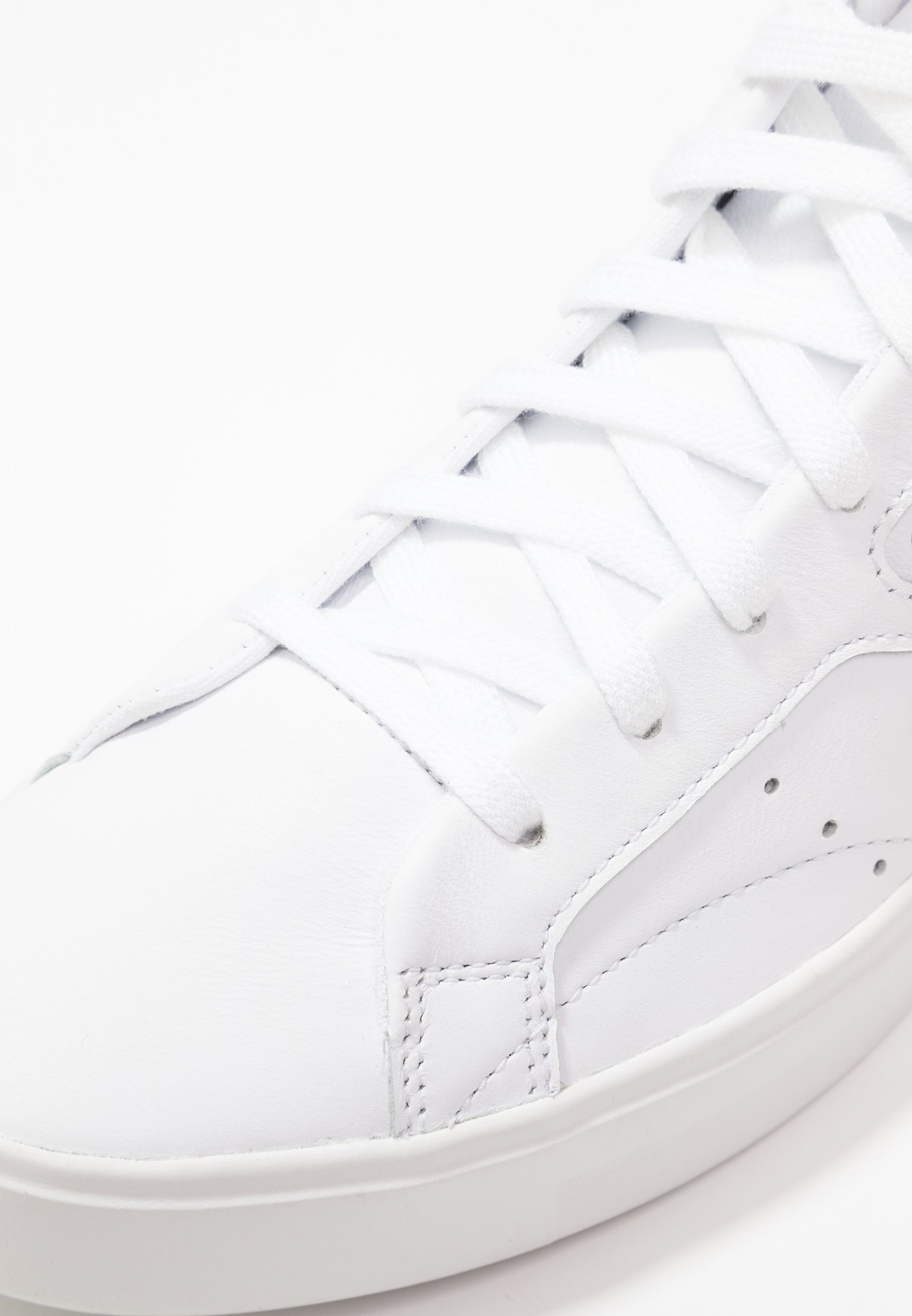 adidas Originals SLEEK MID Høye joggesko footwear white adidas Originals SLEEK MID Høye joggesko core black