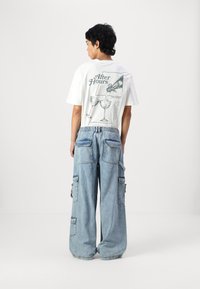Only & Sons ONSDANN STRING LOOSE FIT DENIM - Radničke traperice - light blue denim