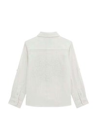 Camicia bianca a maniche lunghe con colletto e polsini abbottonati, caratterizzata da un tessuto testurizzato e un dettaglio con logo ricamato sul retro.