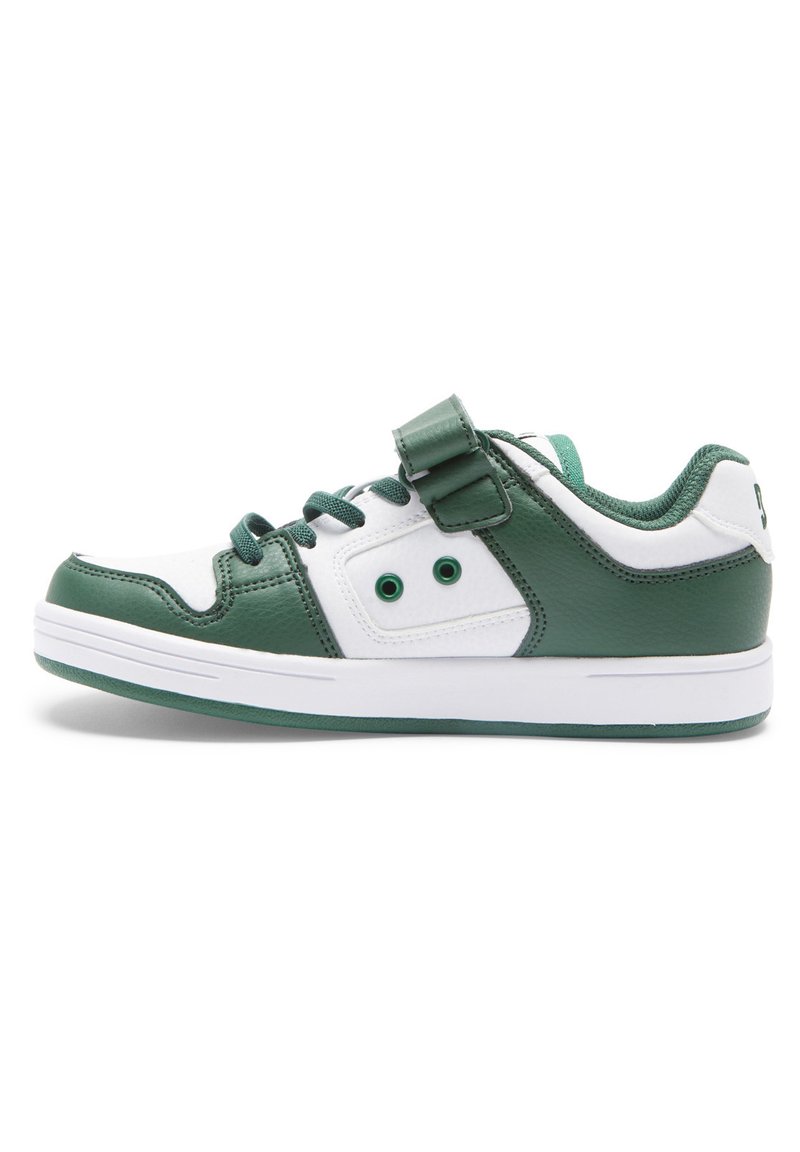 dc shoes manteca v