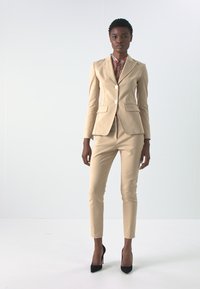 LIU JO PANT CIGARETTE - Bukse - bright cameo