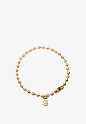 Bracelet en perles dorées avec des perles rondes et un charm verrou décoratif. La surface est brillante avec une texture lisse, mettant en valeur une taille uniforme.