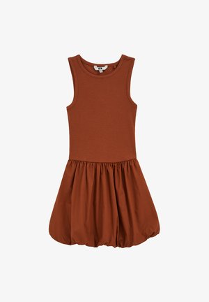 Ærmeløs rustbrun kjole med ribstrikket tætsiddende bodice og opsamlet, voluminøs ballon-nederdel, der slutter over knæet.