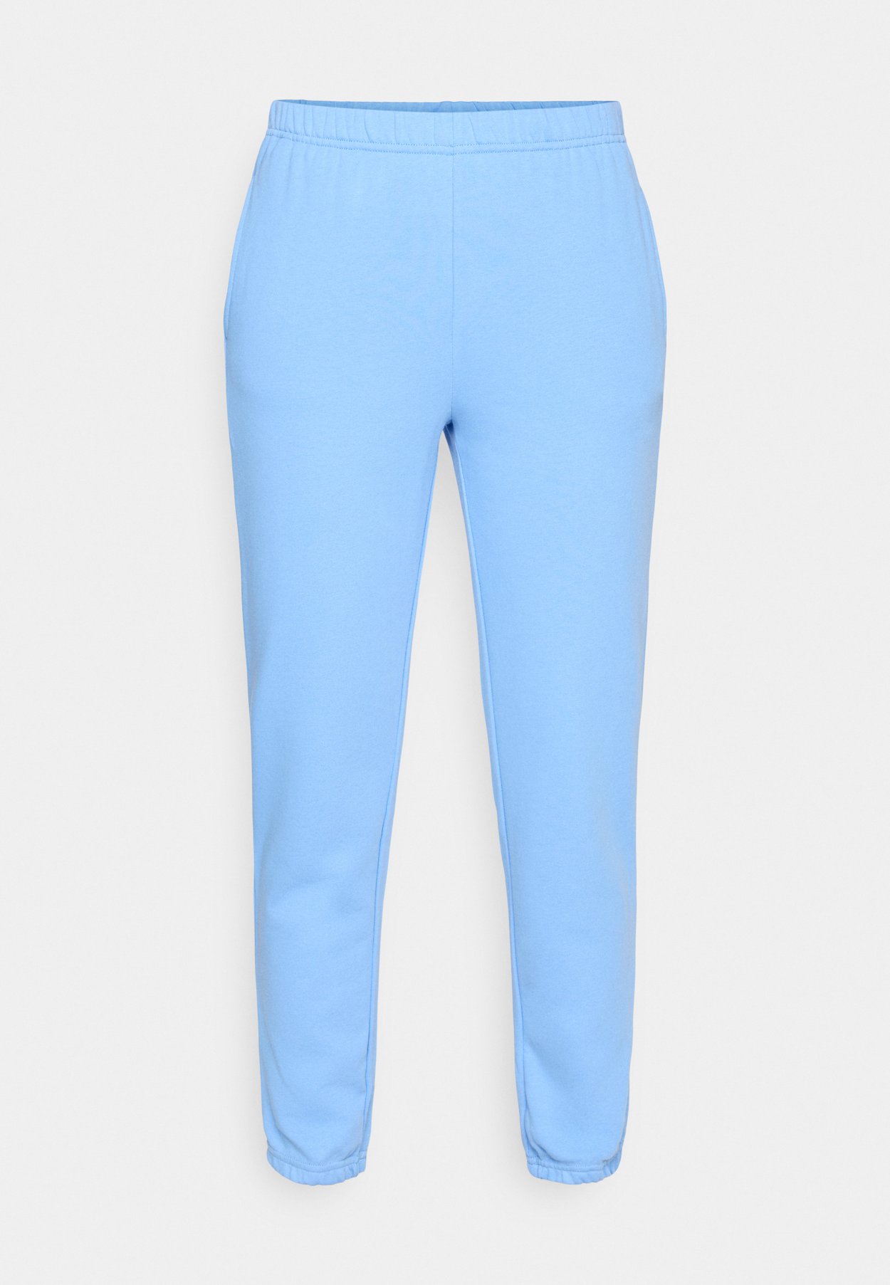 LIGHTWEIGHT SLIM FIT