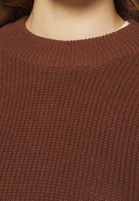 Even&Odd Sweter