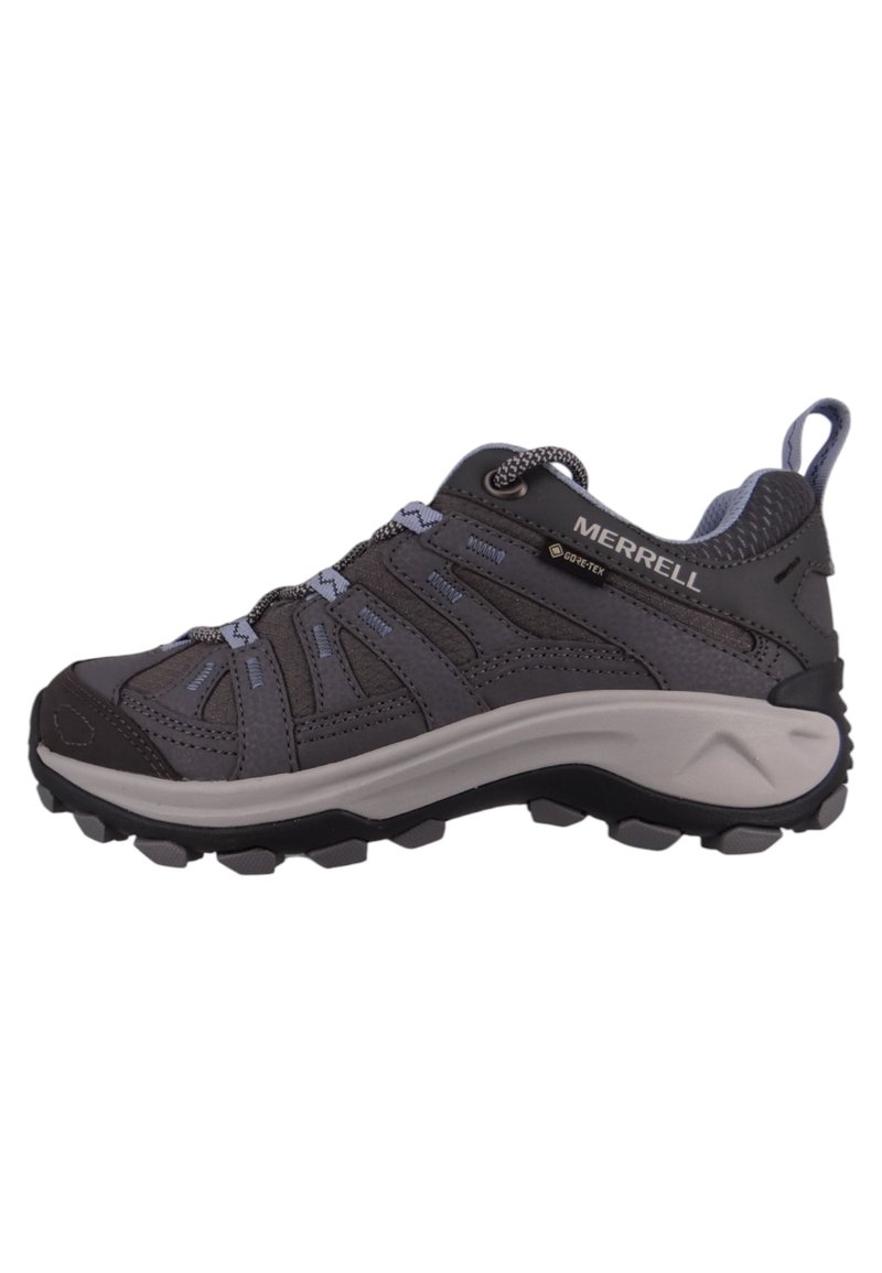 Szare buty turystyczne zsyntetycznej górnej części, wzmocnionym noskiem i gumową podeszwą. Oferują niebieskie akcenty oraz oddychające panele z siateczki.