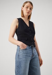DKNY VEST - Veste - black