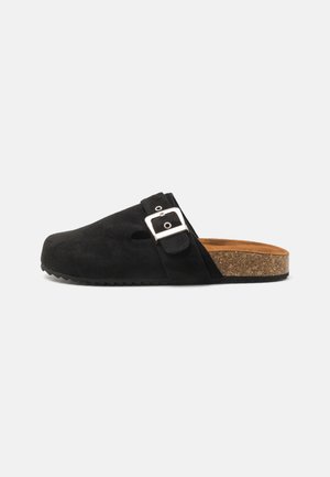 UMALI - Slippers - black