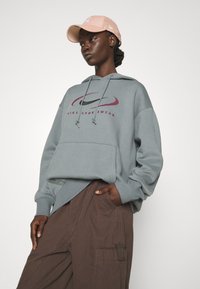 Nike Sportswear Sweatshirt - smoke grey
