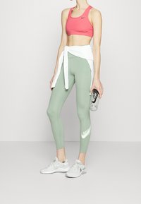 Nike Performance Punčochy - mint