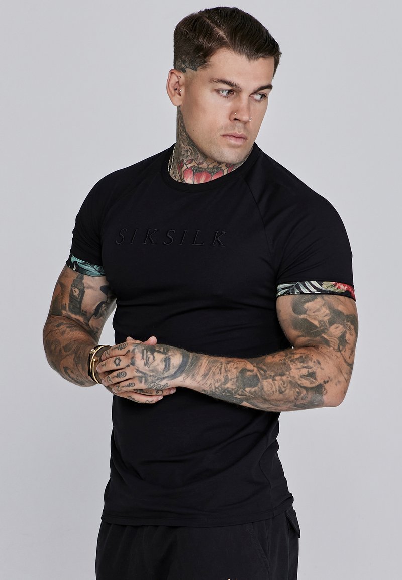 SIKSILK - ROLLS SLEEVE - Basic T-shirt - black, Enlarge