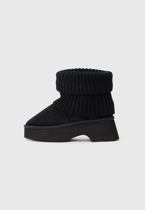 Keilstiefelette - black