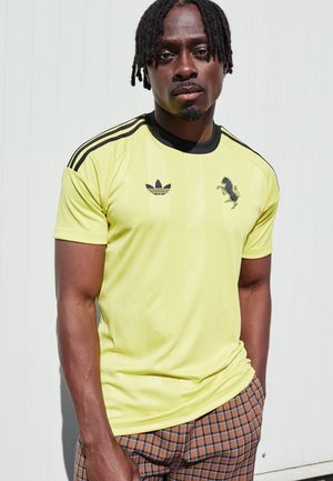 adidas Performance JUVE - Squadra - pure sulfur