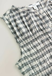 Thumbnail-Bild 6