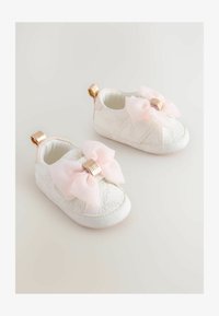Ausgewählt, white pink