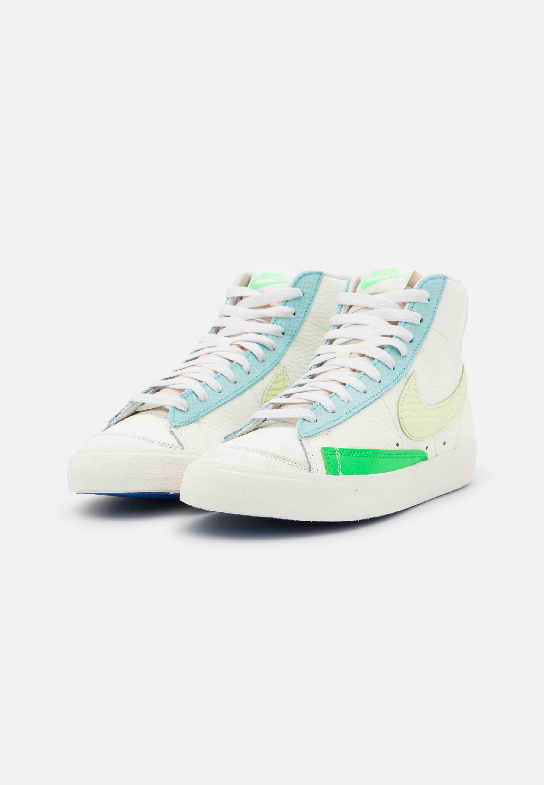 Nike Blazer Mid '77 W