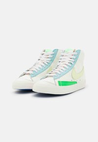 nike blazer mid 77 white aluminum black light green spark