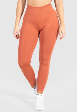 AMAZE PRO SCRUNCH HIGH WAIST SEAMLESS - Leggings - cognac