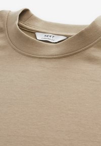 Next OVERSIZED beżowy