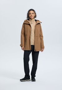 Icepeak Softshelljas - braun