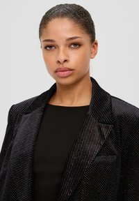 QS MIT GLITZER - Kurzmantel - schwarz