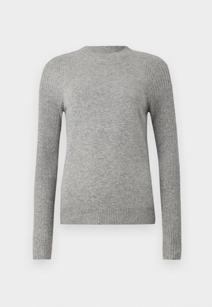 Maglione grigio a maniche lunghe realizzato in morbido tessuto a maglia. Presenta una texture a coste sulle maniche e sull'orlo, con un classico colletto a girocollo.