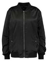 Svart bomberjacka med en slät, glänsande tyg, dragkedjestängning, sidofickor, ribbade manschetter och nederkant. Klassisk design med en avslappnad passform.