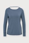 ESSENTIAL STUDIO LONG SLEEVE TOP WITH OPEN WRAP BACK - T-shirt à manches longues - dark grey