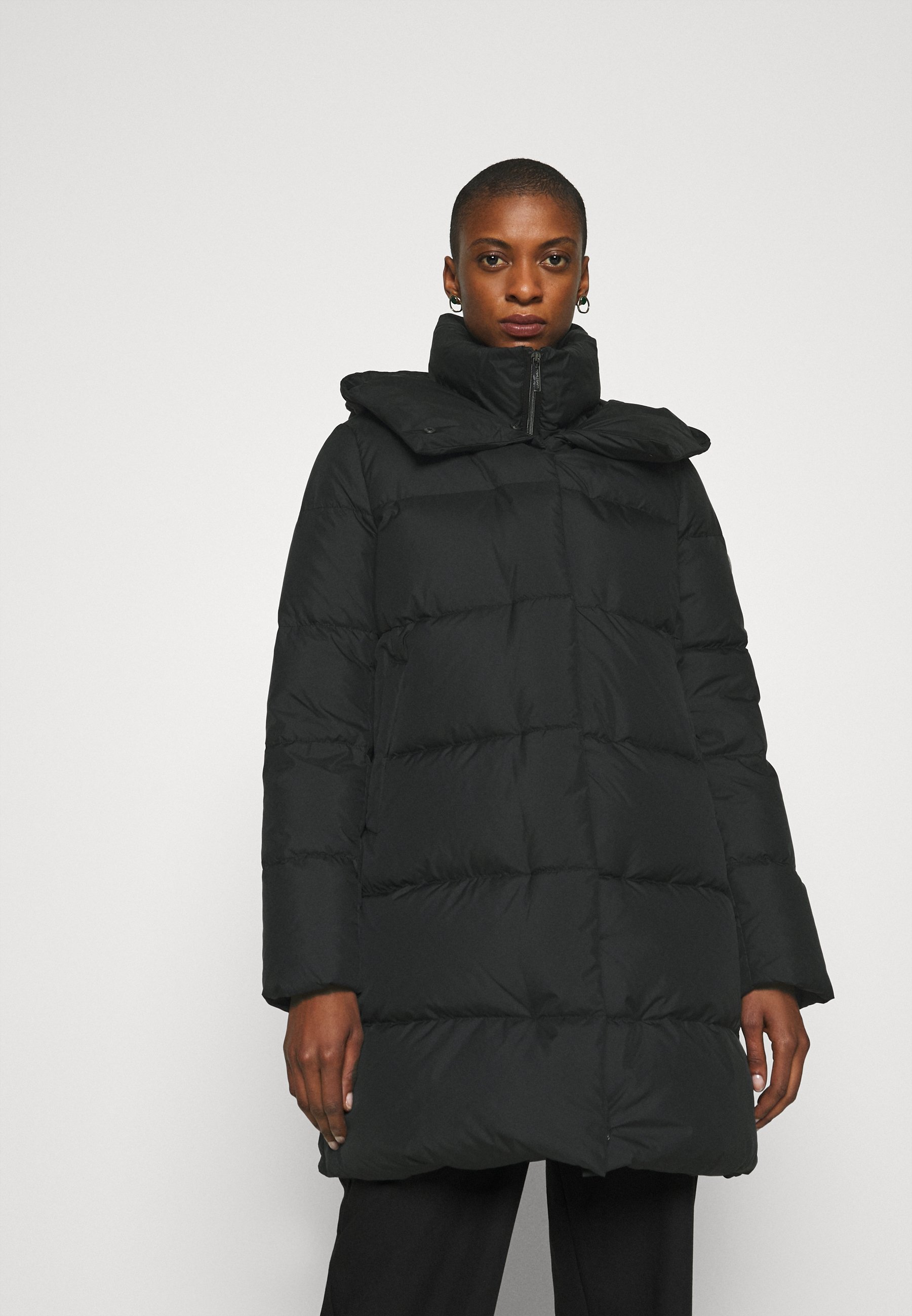 FUCHS SCHMITT Dunkåpe frakk black Zalando.no FUCHS SCHMITT Dunkåpe frakk khaki Zalando.no
