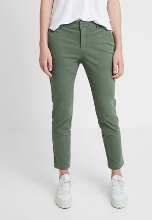 Chino - dark green