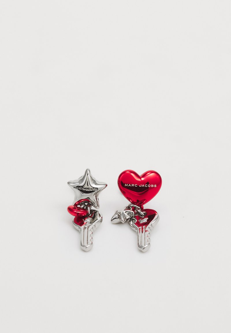 MARC JACOBS - BALLOON CHARM EARRINGS - Pendientes - silver-coloured/red, Ampliar